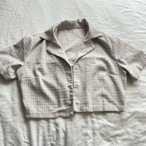 Brandy Melville light pink and blue plaid cropped button up shirt